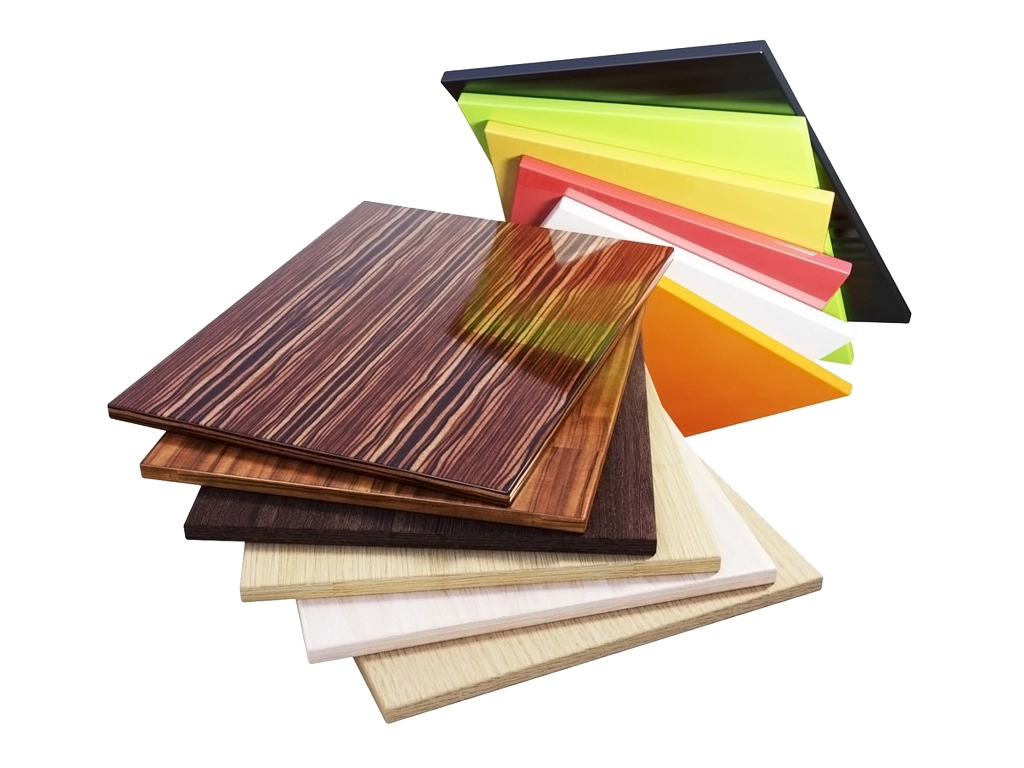 Наличие двусторонней покраски створок. Заполнeние любого типа толщиной 8, 9 и 24 мм